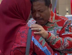 Tangis Haru Prof Udin Saat Hadiri Debat, Sang Kakak Wafat Jelang Acara Dimulai