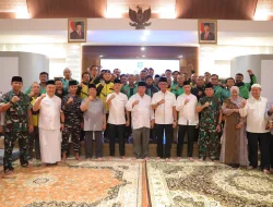 Gubernur Hidayat dan Komunitas Ojol Gelar Doa Bersama untuk Affan Kurniawan