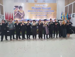 Prof. Udin Sampaikan Motivasi untuk 388 Wisudawan UT Pangkalpinang : Hidup Itu Long Education
