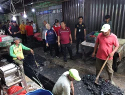 Revitalisasi Pasar Pemkot Gelar Gotong Royong Bersih-Bersih Pasar di Kota Pangkalpinang